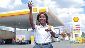 Shell employees during lunch