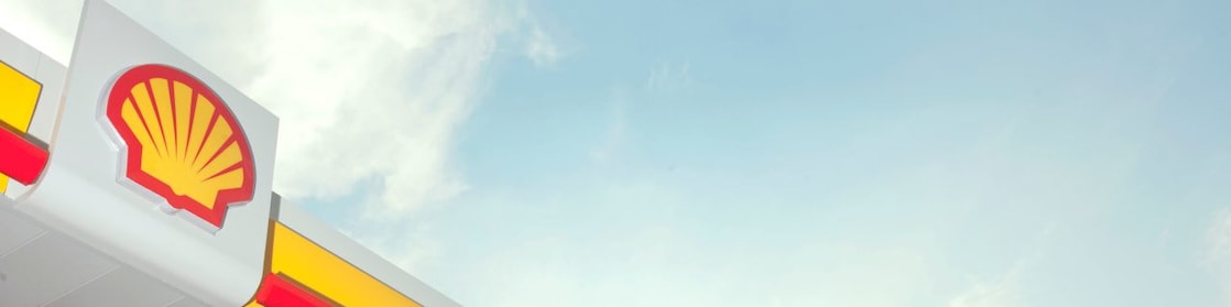 The Shell pecten on a retail service station