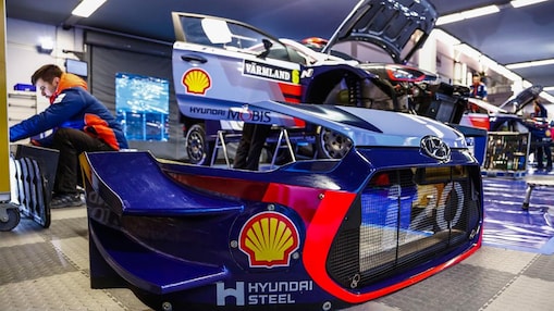 Hyundai technical workshop